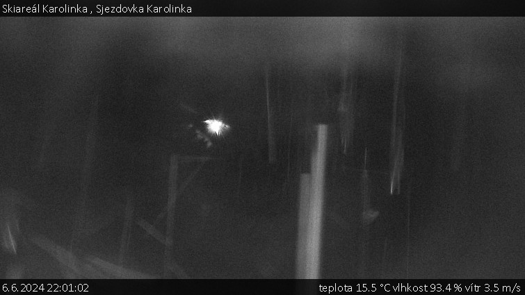 Skiareál Karolinka  - Sjezdovka Karolinka - 6.6.2024 v 22:01