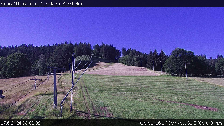 Skiareál Karolinka  - Sjezdovka Karolinka - 17.6.2024 v 08:01