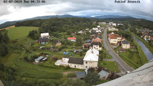 Obec Mikulovice - Pohled na Jeseniky - 2.7.2024 v 05:33