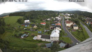 Obec Mikulovice - Pohled na Jeseniky - 2.7.2024 v 06:15