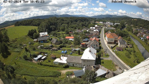 Obec Mikulovice - Pohled na Jeseniky - 2.7.2024 v 11:45