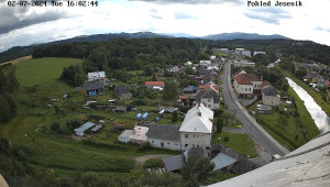 Obec Mikulovice - Pohled na Jeseniky - 2.7.2024 v 17:02