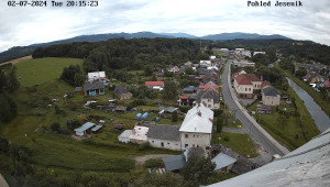 Obec Mikulovice - Pohled na Jeseniky - 2.7.2024 v 21:15
