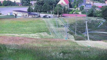 Horní část sjezdovky skiareálu Hlubočky