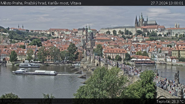 Město Praha - Pražský hrad, Karlův most, Vltava - 27.7.2024 v 13:00