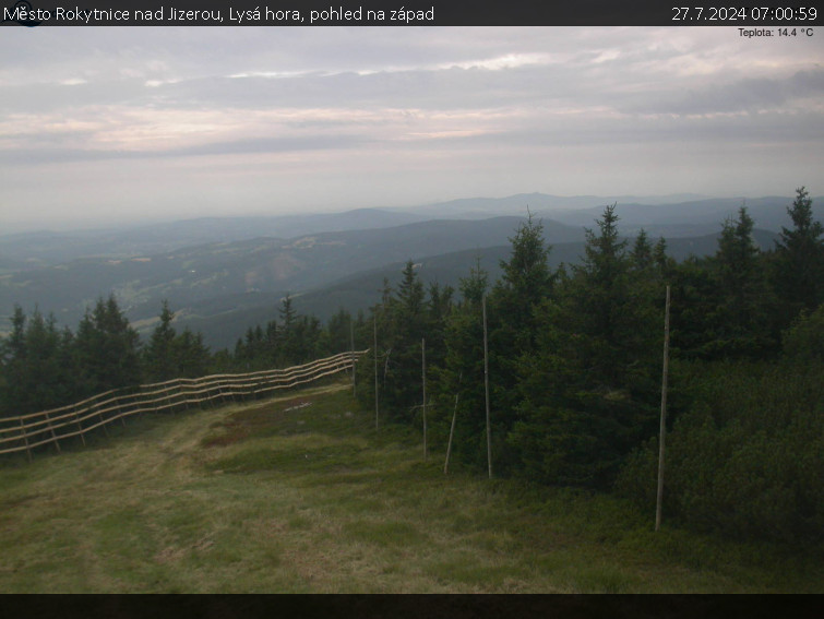 Město Rokytnice nad Jizerou - Lysá hora, pohled na západ - 27.7.2024 v 07:00