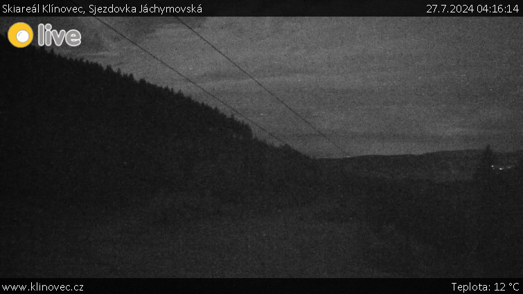 Skiareál Klínovec - Sjezdovka Jáchymovská, lanovka Prima Express - 27.7.2024 v 04:16